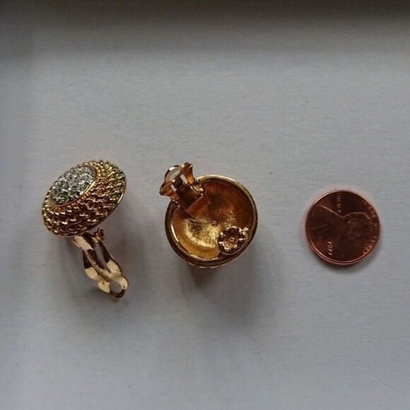 Gold tone Swarovski CLIP-ON earrings - Picture 2 of 6